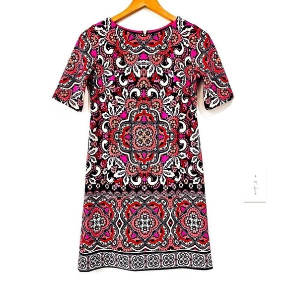 Eliza J Dresses & Skirts - ELIZA J vibrant damask print sheath mini dress with back zipper size 2 petite